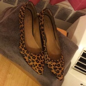 Clark’s kitty heels leopard print
